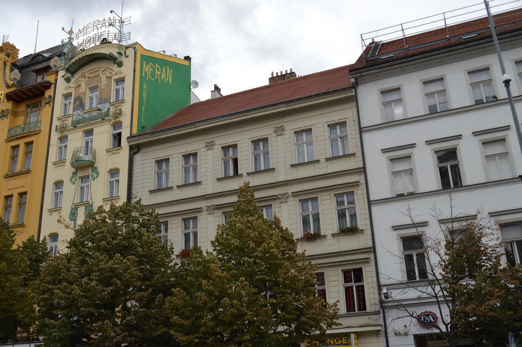 Meran Prága Kültér fotó